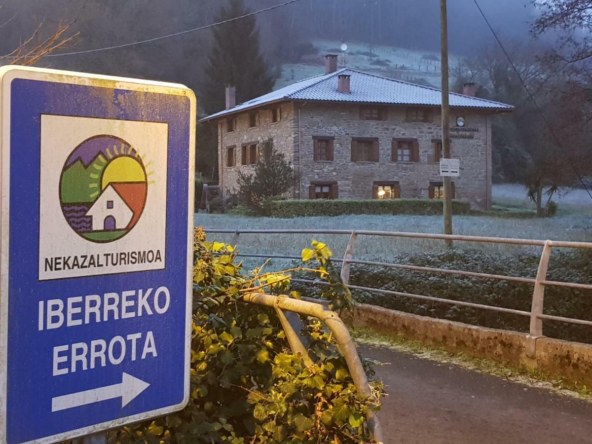Agroturismo Iberreko Errota Muxika Εξωτερικό φωτογραφία