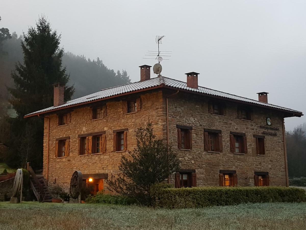 Agroturismo Iberreko Errota Muxika Εξωτερικό φωτογραφία